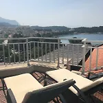 Dolce * Makarska