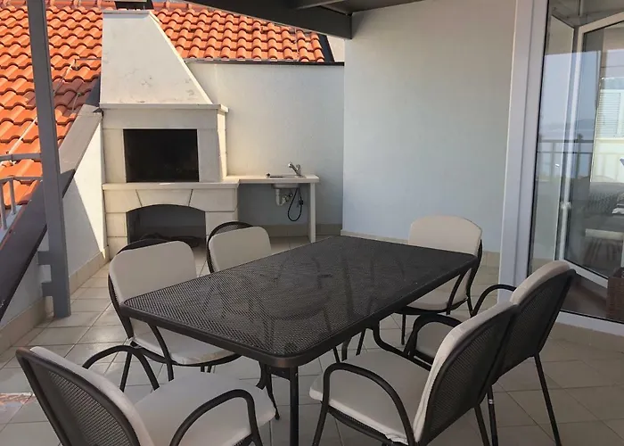 Dolce Макарська